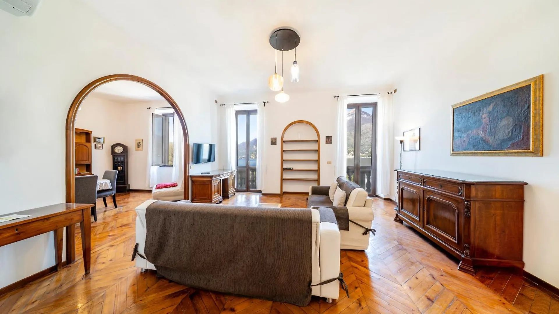 Charming Bellagio Apartment