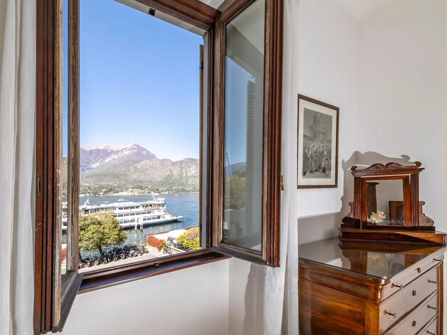 Charming Bellagio Apartment