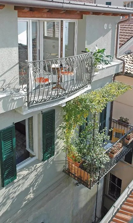 Charming Bellagio Apartment Italy