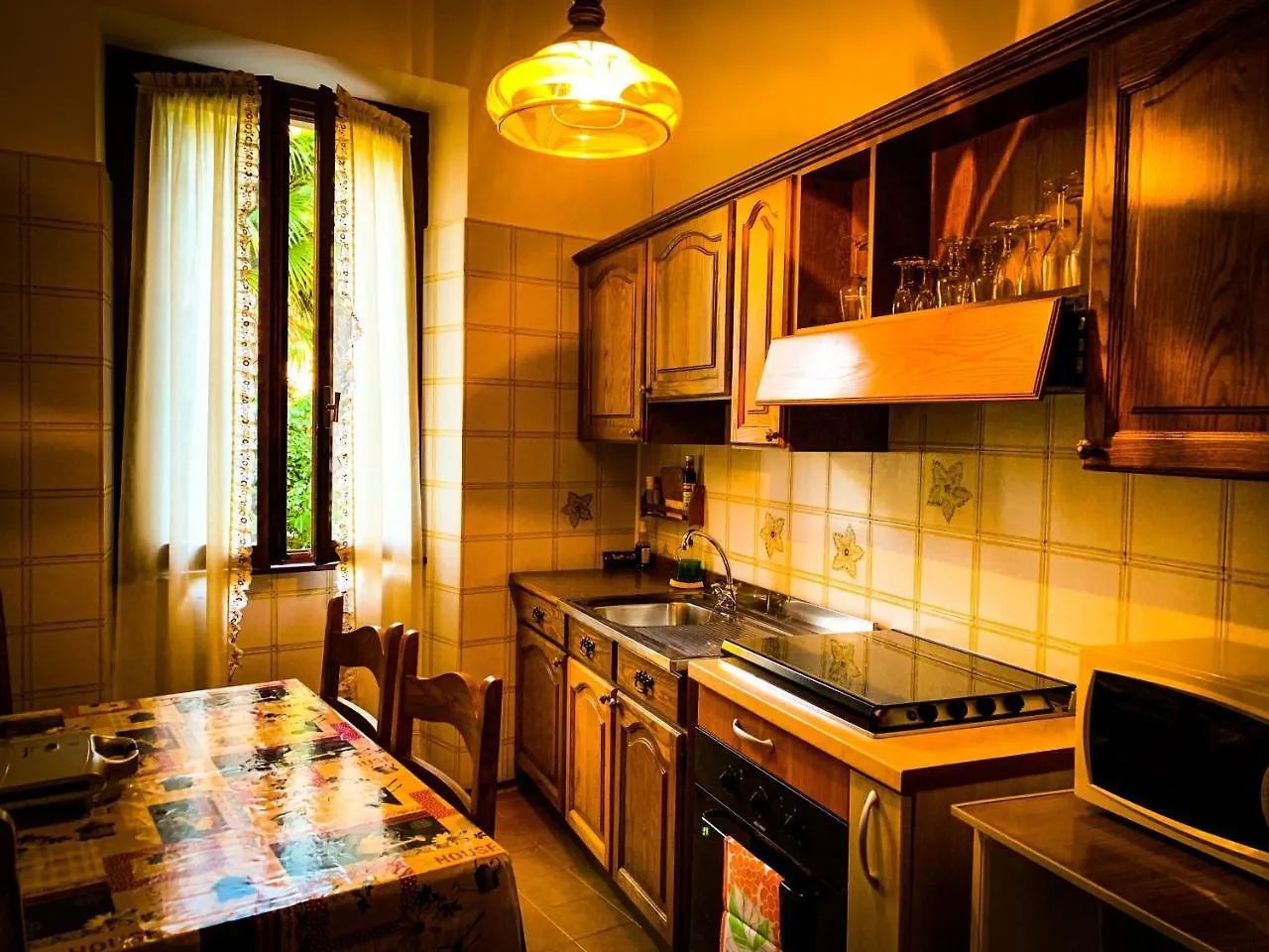 Charming Bellagio Apartment