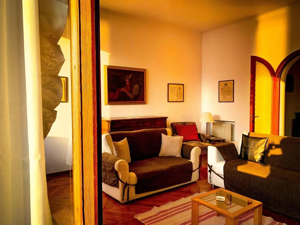 Charming Bellagio Apartment
