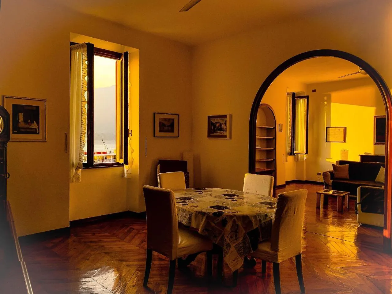 Charming Bellagio Apartment